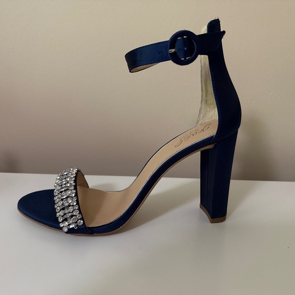 Formal Sandals - Picture 4 of 4